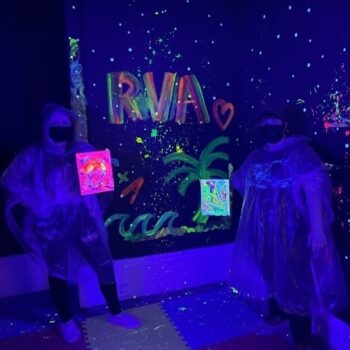 splatter paint couple